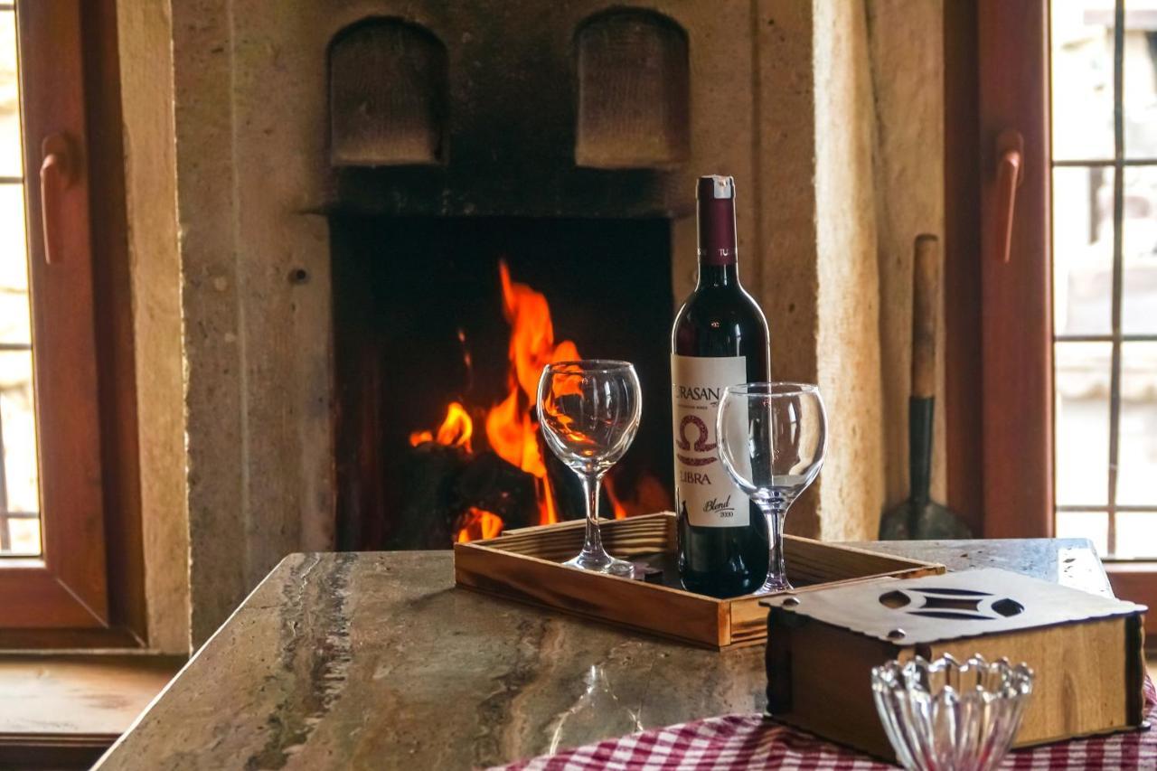 Adelya Cave Hotel Apartments 괴레메 외부 사진