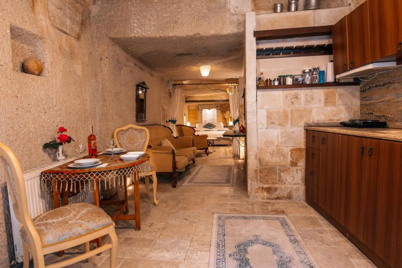 Adelya Cave Hotel Apartments 괴레메 외부 사진