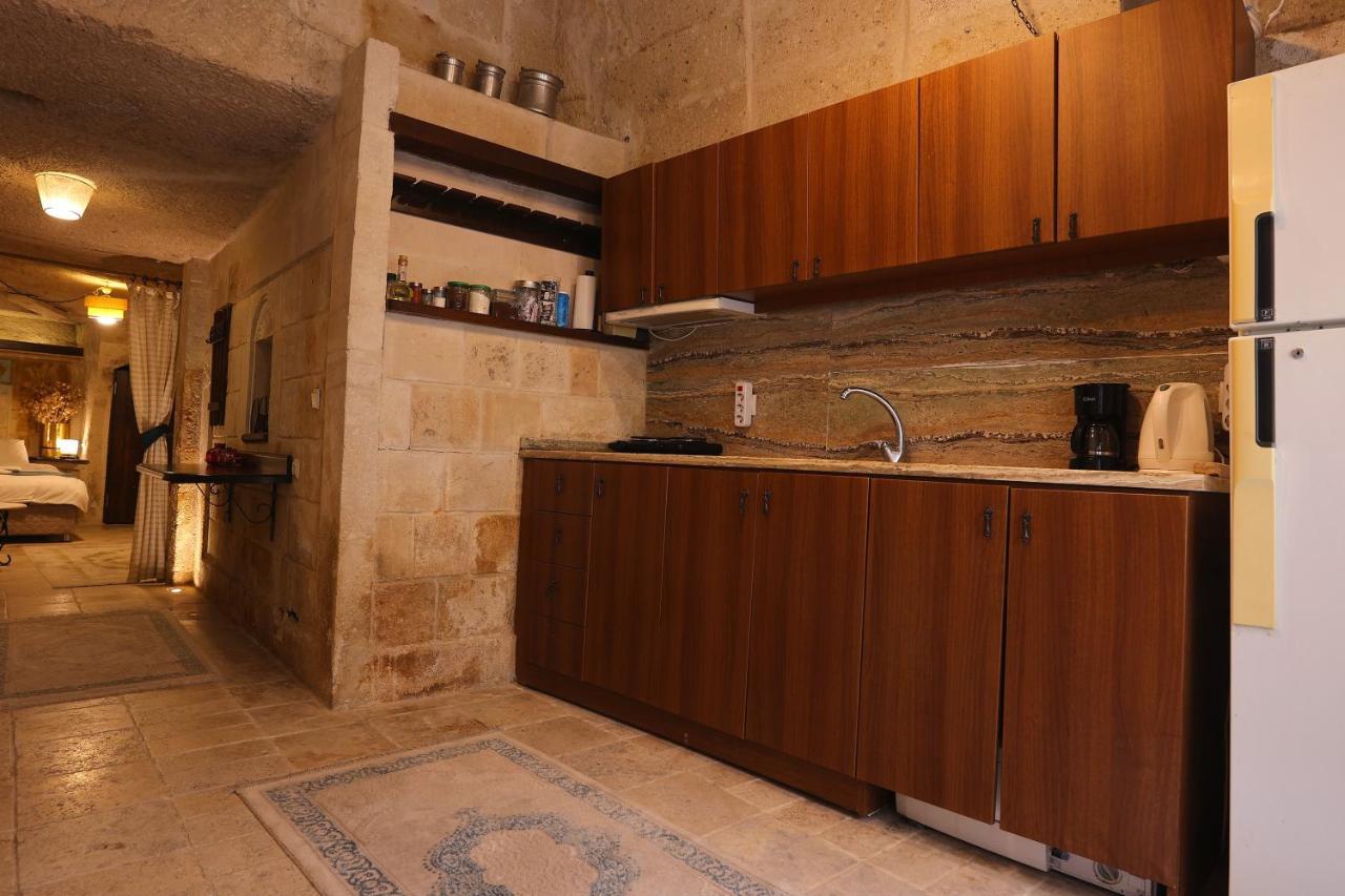 Adelya Cave Hotel Apartments 괴레메 외부 사진