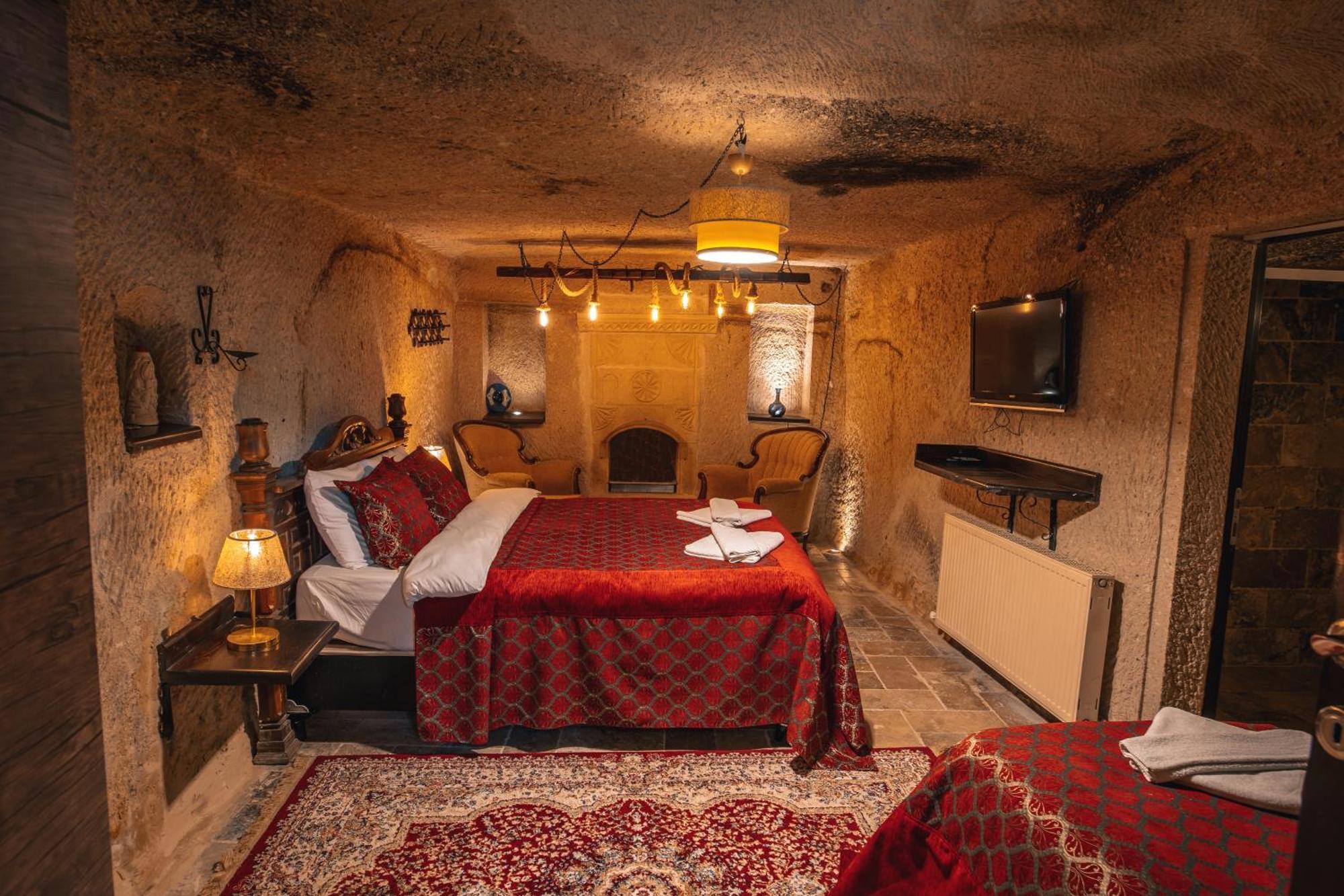 Adelya Cave Hotel Apartments 괴레메 외부 사진